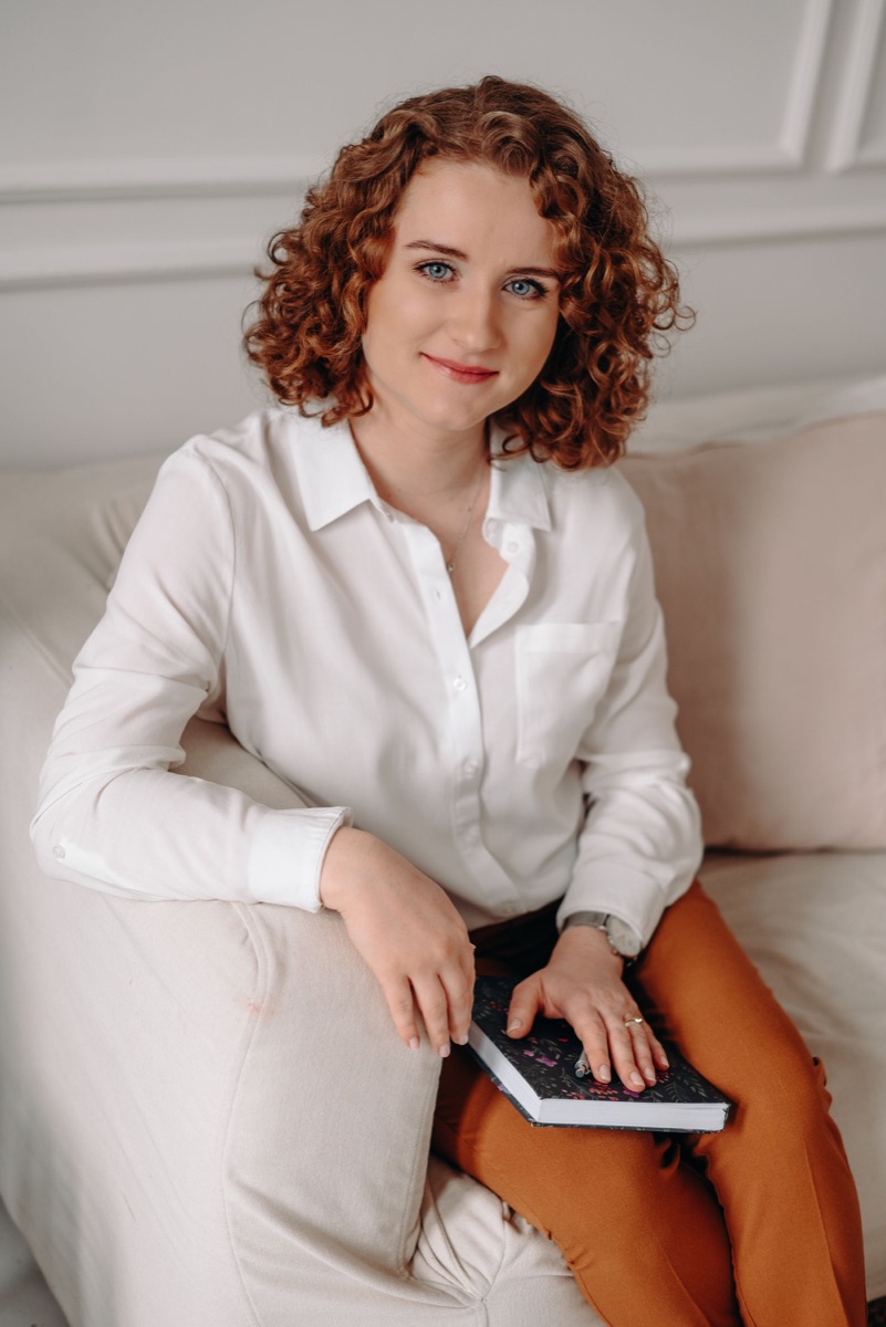 mgr Izabela Kozak — Psycholog - Psychoterapeuta